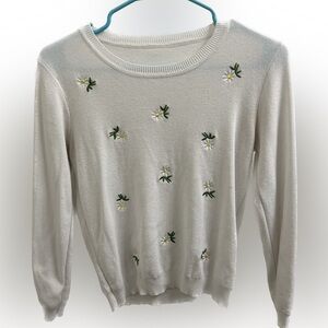 White Daisy Sweater